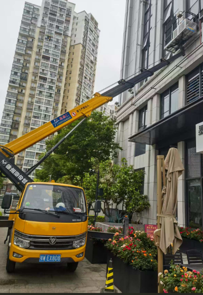 黄石28米直臂云梯车施工现场